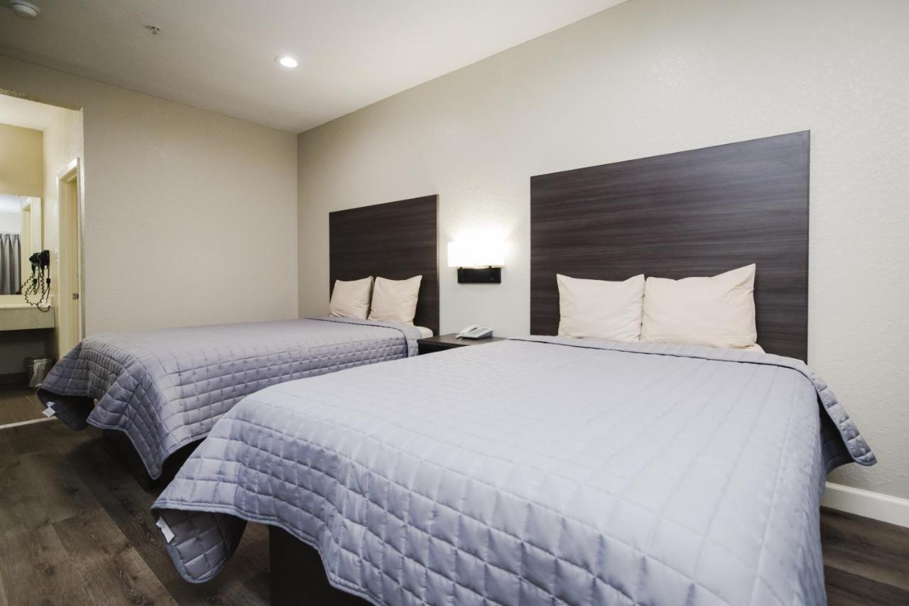 Winchester Inn And Suites Humble/Iah/North Houston Экстерьер фото