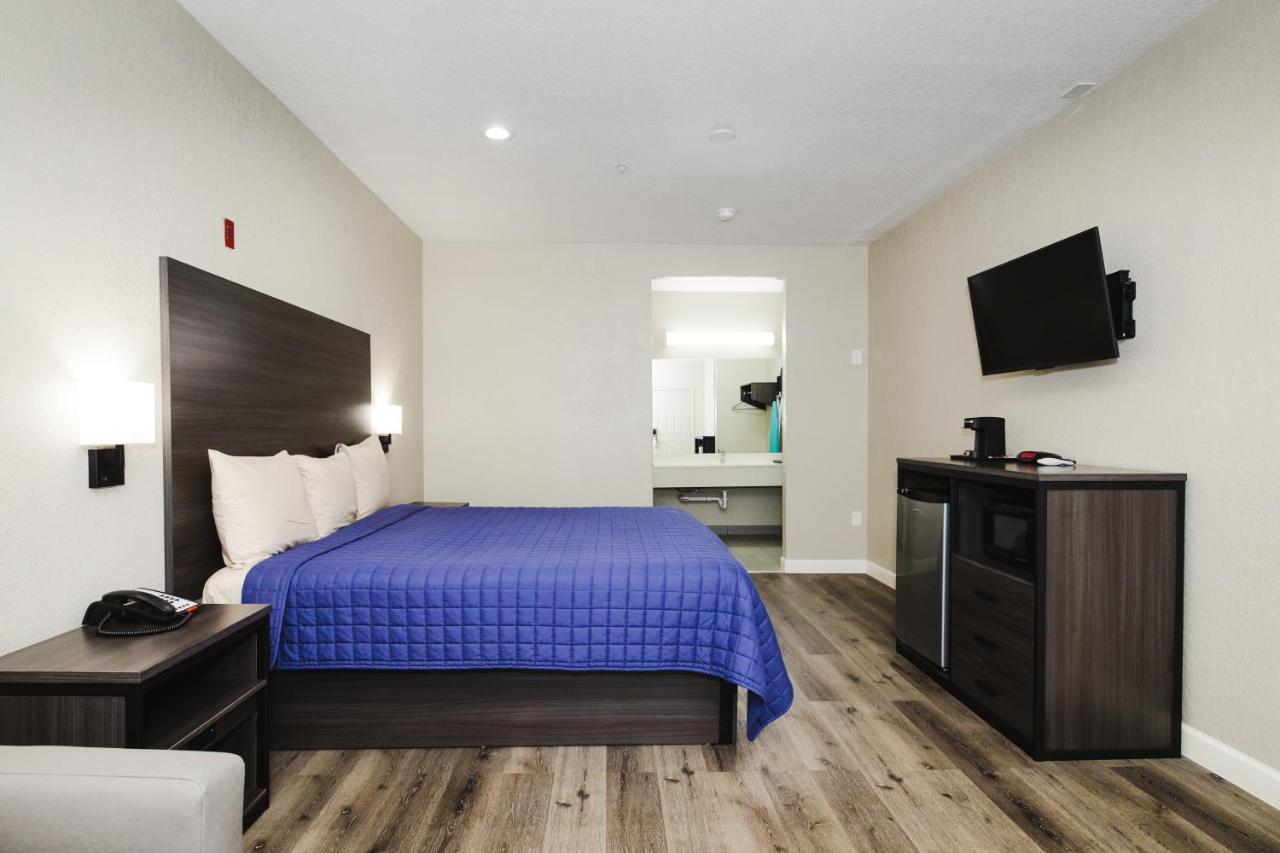 Winchester Inn And Suites Humble/Iah/North Houston Экстерьер фото