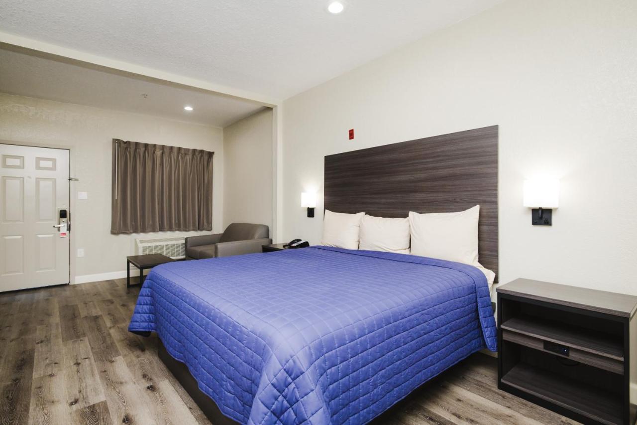 Winchester Inn And Suites Humble/Iah/North Houston Экстерьер фото