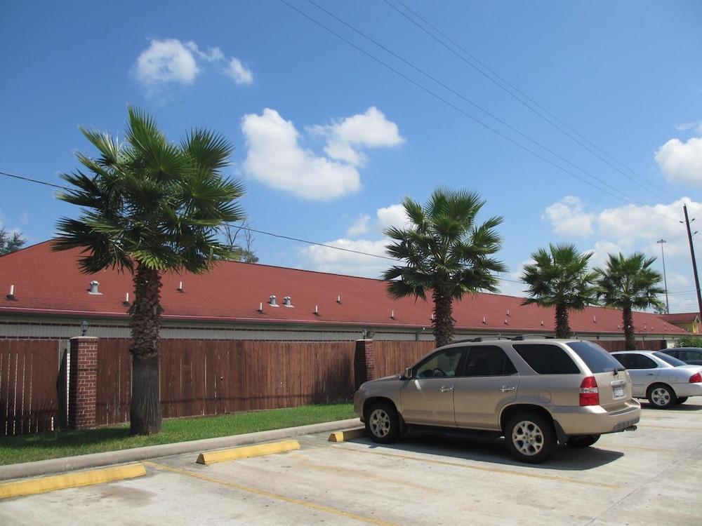 Winchester Inn And Suites Humble/Iah/North Houston Экстерьер фото